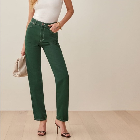 Reformation Denim - Reformation High Rise Cowboy Straight Jean in Emerald